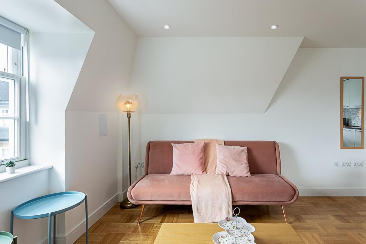 Modern And Stylish Apartment In West Kensington Londres Exterior foto